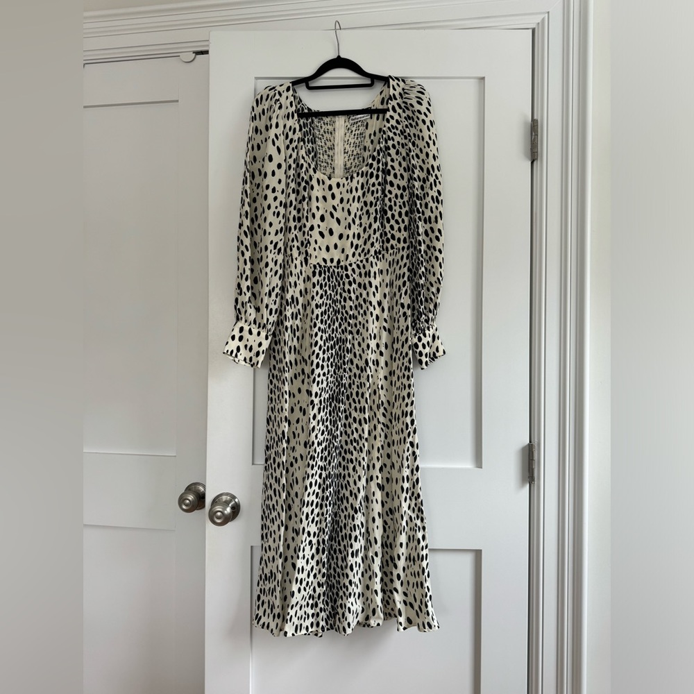 Reformation Alessi Cheetah Print Long Sleeve Dress, Size 8 (fits size 4-6).